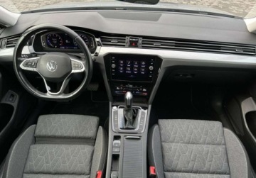 Volkswagen Passat B8 Variant Facelifting 1.5 TSI EVO 150KM 2022 Volkswagen Passat Variant Variant Business Pakiety, ACC, Digital Cockpit,, zdjęcie 3