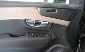 Volvo XC90 II SUV Plug-In Facelifting 2024 2.0 T8  455KM 2025 Volvo XC 90 Volvo XC 90 T8 AWD Ultra Bright 2.0 Hybryda Plug-in 455KM, zdjęcie 11