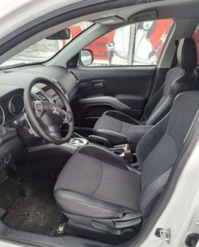 Mitsubishi Outlander II 2.4 MIVEC 170KM 2011 Mitsubishi Outlander 4x4 Automat Oplacony 2.4 Benzyna 170KM, zdjęcie 9