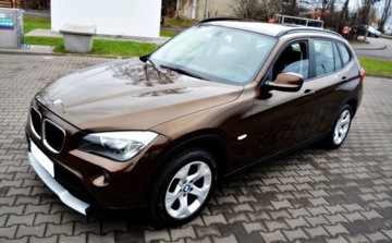 BMW X1 E84 Crossover sDrive18d 143KM 2010 BMW X1 Bezwypadkowy Podgrzewane fotele, Czujniki parkowania przod tyl, zdjęcie 13