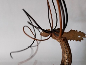 Декорированный латунный каркас настенного светильника