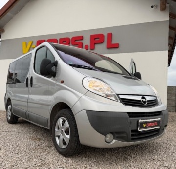 Opel Vivaro A Combi L1 2.0 CDTI 115KM 2014 Opel Vivaro Vivaro 2.0 Cdti- 9-cioosobowy - 105 000km 2.0 Diesel 114KM, zdjęcie 18