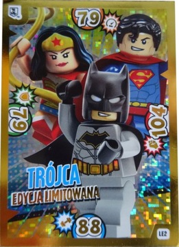 LEGO SUPER HEROES DC ZŁOTA KARTA LE2 BATMAN TRÓJCA KARTY TRADING CARD GAME