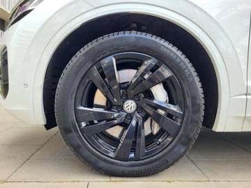Volkswagen Touareg III SUV 4.0 V8 TDI SCR 422KM 2019 Touareg R-LINE * V8 4,0l diesel 421KM*Salon PL*Bezwypadkowy* ASO*VAT23, zdjęcie 39
