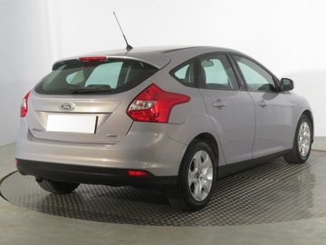 Ford Focus III Hatchback 5d 1.6 Duratorq TDCi DPF 115KM 2012 Ford Focus 1.6 TDCi, Klima, Klimatronic, Tempomat, zdjęcie 4