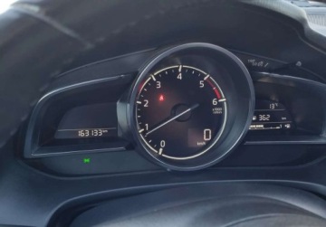 Mazda 3 III Hatchback Facelifting 1.5 SKYACTIV-D 105KM 2018 Mazda 3 SLICZNA 1.5 Diesel BOGATA Wyjatkowa SERWIS 2019r Zadbana RED SOUL, zdjęcie 16