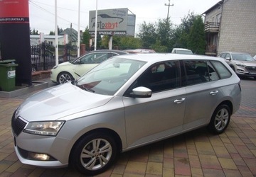 Skoda Fabia III Kombi Facelifting 1.0 TSI 110KM 2020 Skoda Fabia Skoda Fabia III Salon PL - serwis Benzyna 110KM