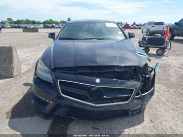 Mercedes CLS W218 2012 Mercedes-Benz CLS 63 AMG 2012 5.5l 5.5 Benzyna 518KM, zdjęcie 7