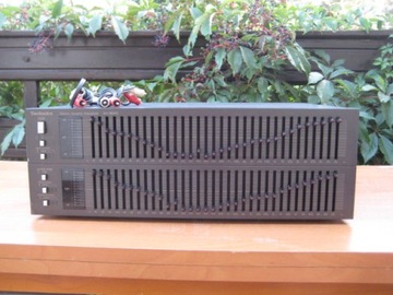 SH-8065 Графический эквалайзер Technics a2