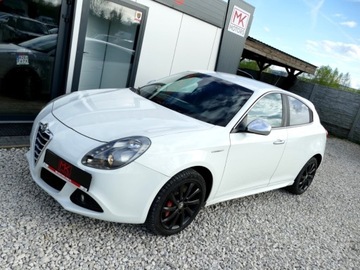 Alfa Romeo Giulietta Nuova II Hatchback 5d 2.0 JTD 16v 170KM 2010 Alfa Romeo Giulietta 170km Ladny stan