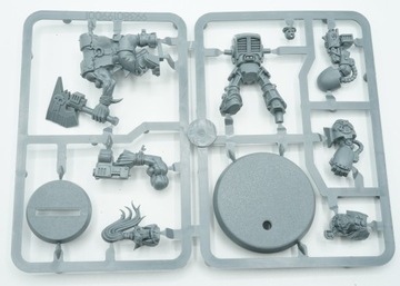 Warhammer 40k Assault on Black Reach Ork Nob & Space Marine Terminator