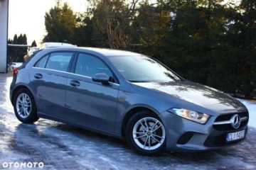 Mercedes Klasa A W177/V177 Hatchback 1.3 160 109KM 2020 Mercedes-Benz Klasa A Mercedes-Benz Klasa A 160 Style 1.3 Benzyna 109KM, zdjęcie 1