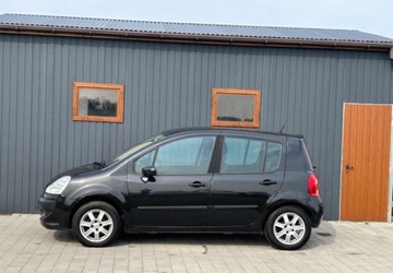 Renault Modus Hatchback 1.2 i 16V 75KM 2008