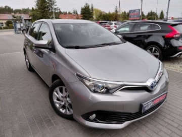 Toyota Auris II 2015 Toyota Auris Kamera Klimatronik Sensor Automat Hybryda 1.8 Hybryda 99KM, zdjęcie 2