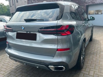 BMW X5 G05 SUV Facelifting 3.0 30d 298KM 2026 xDrive30d M Sport 3.0 (298 KM)| Hak holowniczy, elektryczny, zdjęcie 4