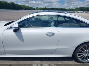 Mercedes Klasa E W213 2022 Mercedes-Benz Klasa E 2022r, E 450, 3.0L 3.0 Benzyna 362KM, zdjęcie 5