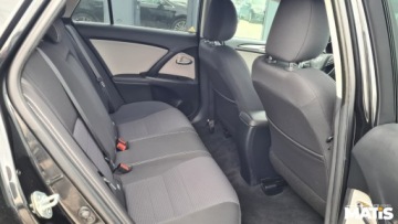 Toyota Avensis III Sedan Facelifting 2015 1.8 Valvematic 147KM 2016 Toyota Avensis 1.8BENZ manual Navi climatronic bi xenony Nowe Sprzeglo, zdjęcie 5
