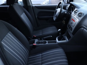 Ford Focus II Hatchback 5d 1.6 Duratec 100KM 2009 Ford Focus 1.6 16V, Klima, Tempomat, zdjęcie 8