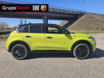 Mercedes 2026 Fiat 600 SPORT Zielony Mediterraneo z czarnym dachem 145km mhev, zdjęcie 3