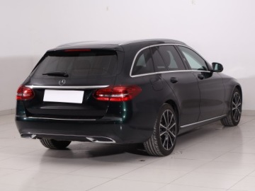 Mercedes Klasa C W205 Kombi Facelifting 2.0 220d 194KM 2019 Mercedes C C 220 d, 191 KM, Automat, Skóra, Navi, zdjęcie 4