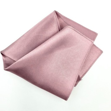 POSZETKA CHUSTECZKA KOLOR PUDROWEGO RÓŻU W POŁYSKU