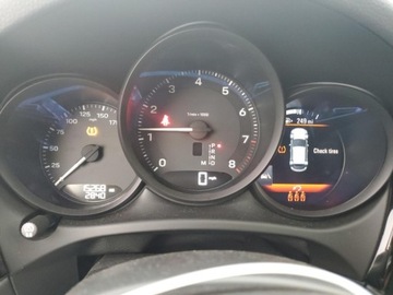 Porsche Macan 2023 Porsche Macan Base 2023 2.0l 2.0 Benzyna 261KM, zdjęcie 9