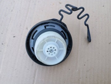 Chevrolet Spark M300 Korek wlewu paliwa