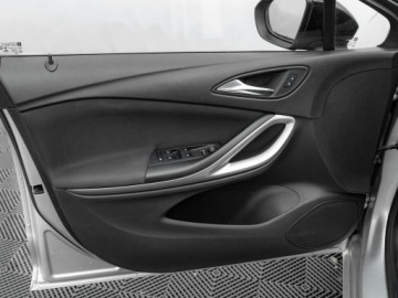 Opel Astra K Sportstourer Facelifting 1.2 Turbo 130KM 2021 Opel Astra GD061YS#1.2 T Edition 2 stref klima, zdjęcie 8