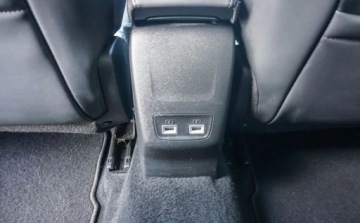 Peugeot 2008 II SUV 1.2 PureTech 130KM 2021 Peugeot 2008 Peugeot 2008 Allure Pack 1.2 130km 1.2 Benzyna 130KM, zdjęcie 29