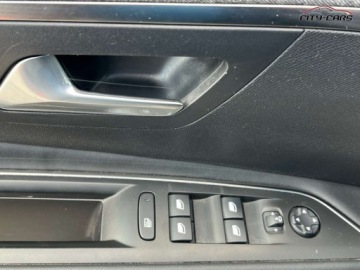 Peugeot 3008 II Crossover 1.5 BlueHDI 130KM 2019 Peugeot 3008 1.5DieselGT-LineNiski przebiegPanoramaFull wyposazenie, zdjęcie 11
