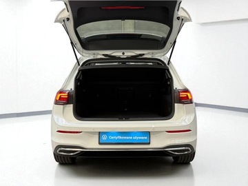 Volkswagen Golf VIII Variant 1.5 eTSI 130KM 2024 Volkswagen Golf Volkswagen Golf Style, zdjęcie 10