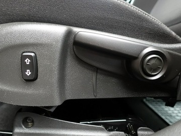 Opel Insignia II Sports Tourer 1.5 Turbo 165KM 2020 Opel Insignia AUTOMAT 1WŁ. KRAJ. BEZWYPADKOWY, zdjęcie 16