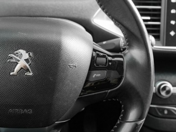 Peugeot 308 II 2014 Peugeot 308 SW 1.6 BLUEHDI 120KM Panorama NAVI, zdjęcie 13