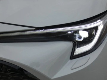 Toyota Corolla XII TS Kombi Facelifting 1.8 Hybrid 140KM 2026 GR Sport 1.8 Hybrid 140KM | Podgrzewane fotele!, zdjęcie 3