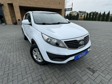 Kia Sportage III SUV 1.6 GDI 135KM 2013 Kia Sportage 1.6 Benzyna 135KM* NAVI * Opłacony