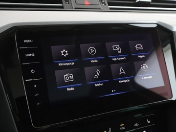 Volkswagen Passat B8 GTE Variant Facelifting 1.4 TSI Plug-In-Hybrid 218KM 2021 Volkswagen Passat 1.4GTE PHEV Automat Panorama, zdjęcie 22