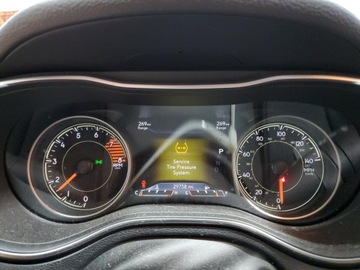 Jeep Cherokee V 2020 Jeep Cherokee Limited 2020 3.2l 3.2 Benzyna 271KM, zdjęcie 9