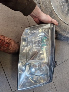 LAMPA PRAWA PRZÓD VW BORA