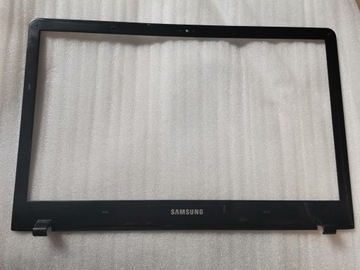 Ramka matrycy Samsung 450R5E