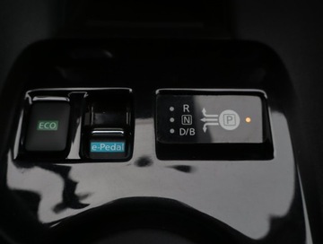 Nissan Leaf II Hatchback Elektryczny 40kWh 150KM 2022 Nissan Leaf 40 kWh, SoH 90%, Salon Polska, zdjęcie 21