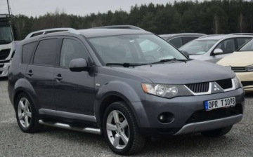 Mitsubishi Outlander II 2.0 DID DOHC 140KM 2007 Mitsubishi Outlander 2.0D 7-Osobowy 4x4 Klima Hak Skora Bez Korozji Sprowa, zdjęcie 3