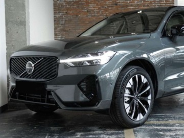Volvo XC60 II 2026 2.0 B5 AWD Ultra Dark (250 KM) Podgrzewana kierownica, zdjęcie 16