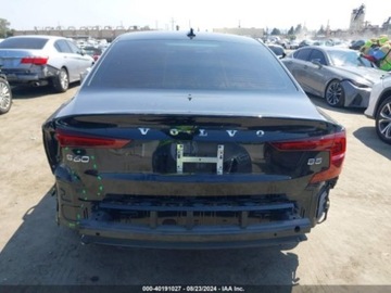 Volvo 2024 Volvo S60 2024 Volvo S60 B5 FWD Plus Dark Theme 2.0 Benzyna 247KM, zdjęcie 15