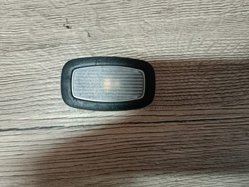 Lampka oświetlenie kabiny led Mercedes A0009065107