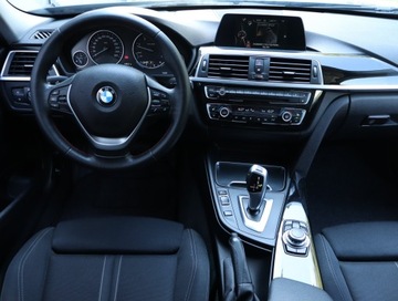BMW Seria 3 F30-F31-F34 Touring Facelifting 2.0 318d 150KM 2015 BMW 3 318 d, Serwis ASO, Automat, Navi, Klima, zdjęcie 6