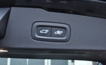 Volvo V60 II  Kombi 2.0 D4 190KM 2020 Volvo V60 VOLVO V60 2.0 B4 197km 2020R R-Design ORYGINAL Fa Vat23 2.0, zdjęcie 11