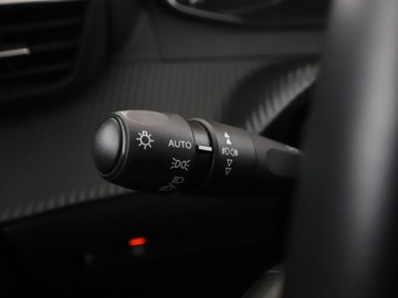 Peugeot 2008 II SUV 1.5 BlueHDi 110KM 2021 Peugeot 2008 navi klima auto czujniki parkowania, zdjęcie 36