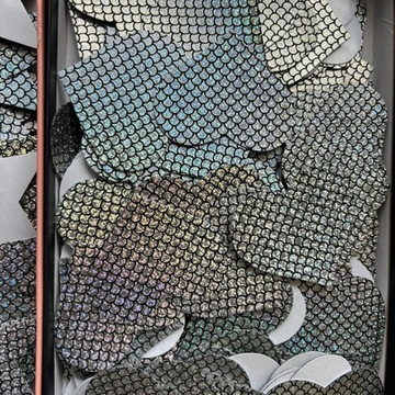 2 шт. ультратонкие лазерные цветные наклейки на грудь