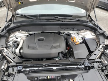 Volvo XC60 II 2025 Volvo XC 60 Plus 2025 2.0l 2.0 Hybryda 247KM, zdjęcie 6