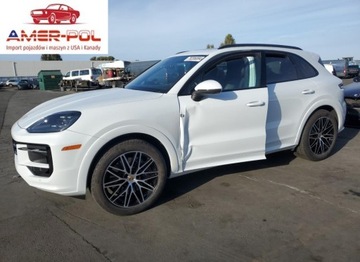 Porsche Cayenne III 2024 Porsche Cayenne 2024 3.0l 3.0 Benzyna 348KM